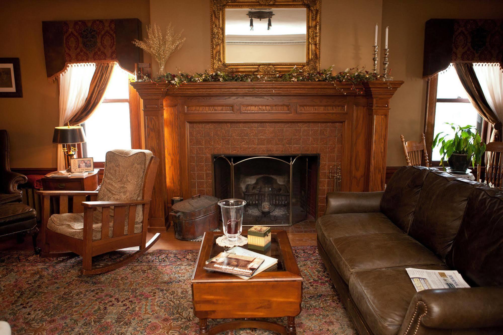 Westphal Mansion Inn Bed & Breakfast Hartford Luaran gambar